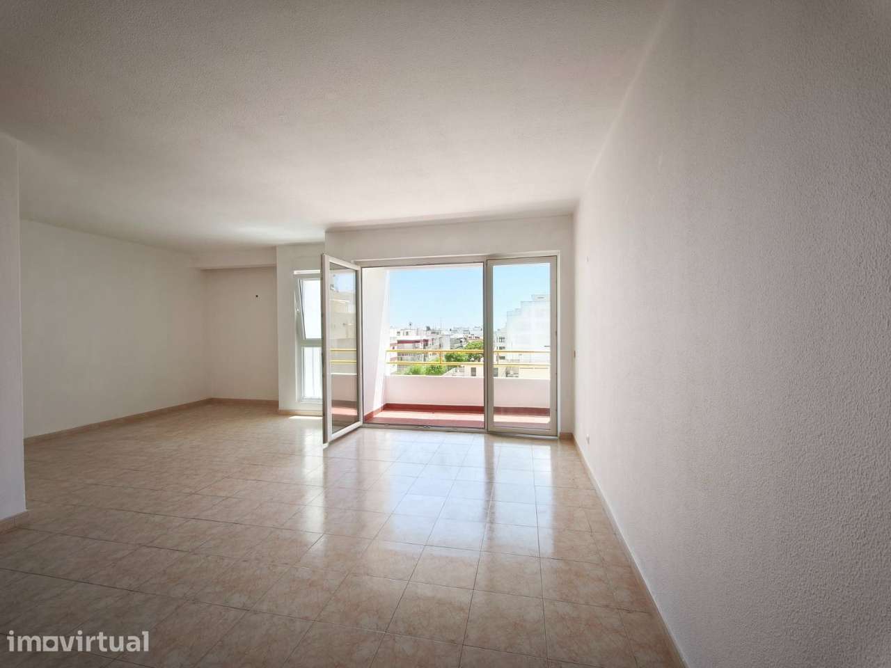 APARTAMENTO T3 QUARTEIRA - Grande imagem: 3/25