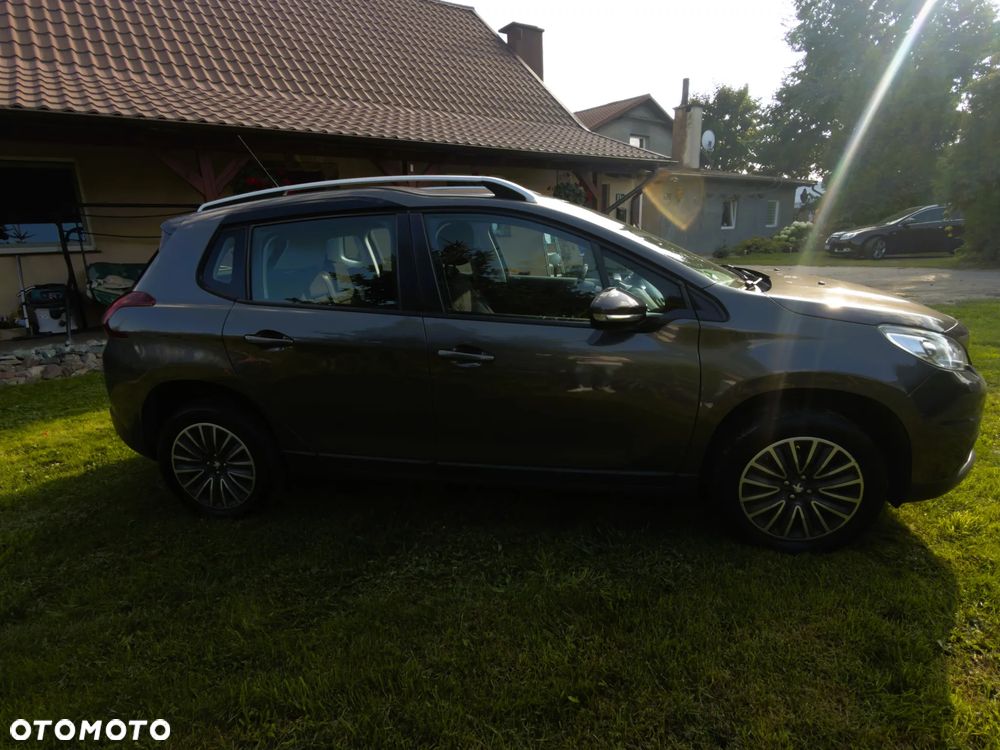 Peugeot 2008 1.2 Pure Tech Style - 28
