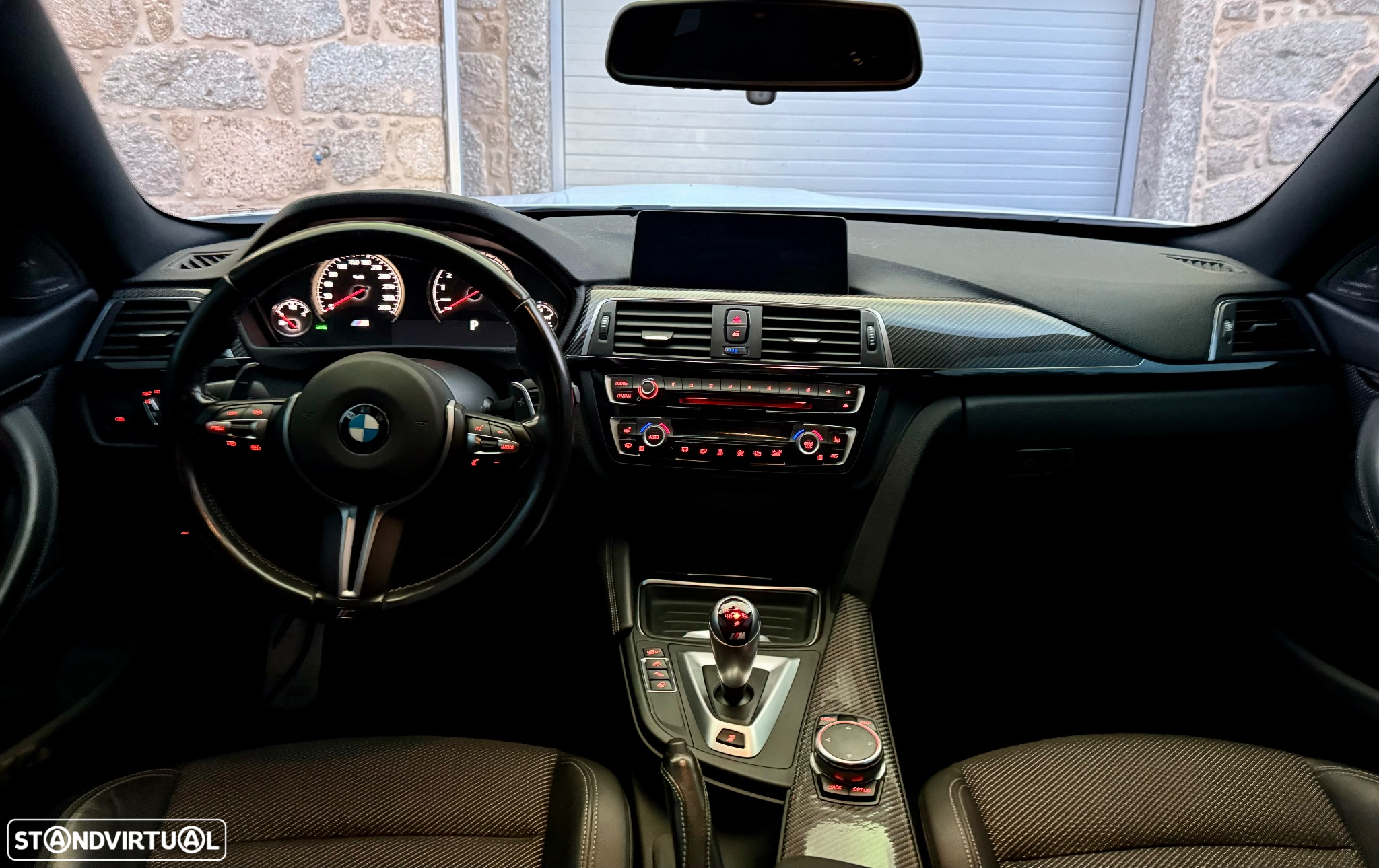 BMW M4 Coupe DKG - 23