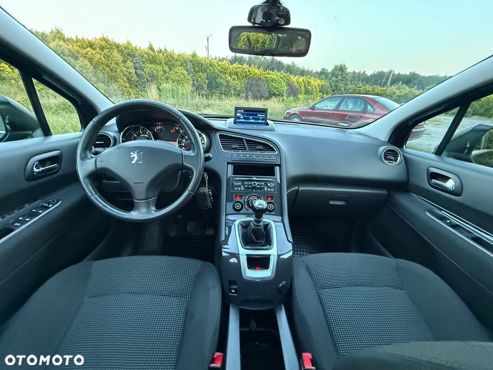 Peugeot 5008 155 THP Premium - 29
