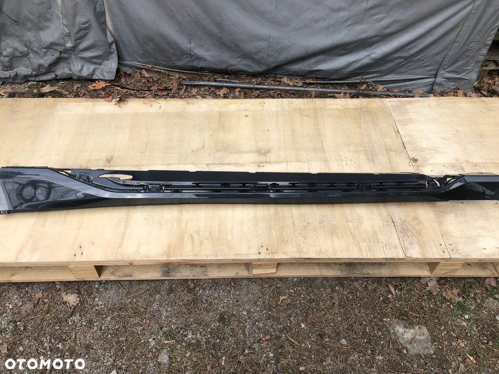 LISTWY Progowe - BMW, MINI 2,4,5,8, X1,X3,X5 (F25, F32/F33, F45, G14/G15, G30/G31, G05, U11, F56, F60) - 19
