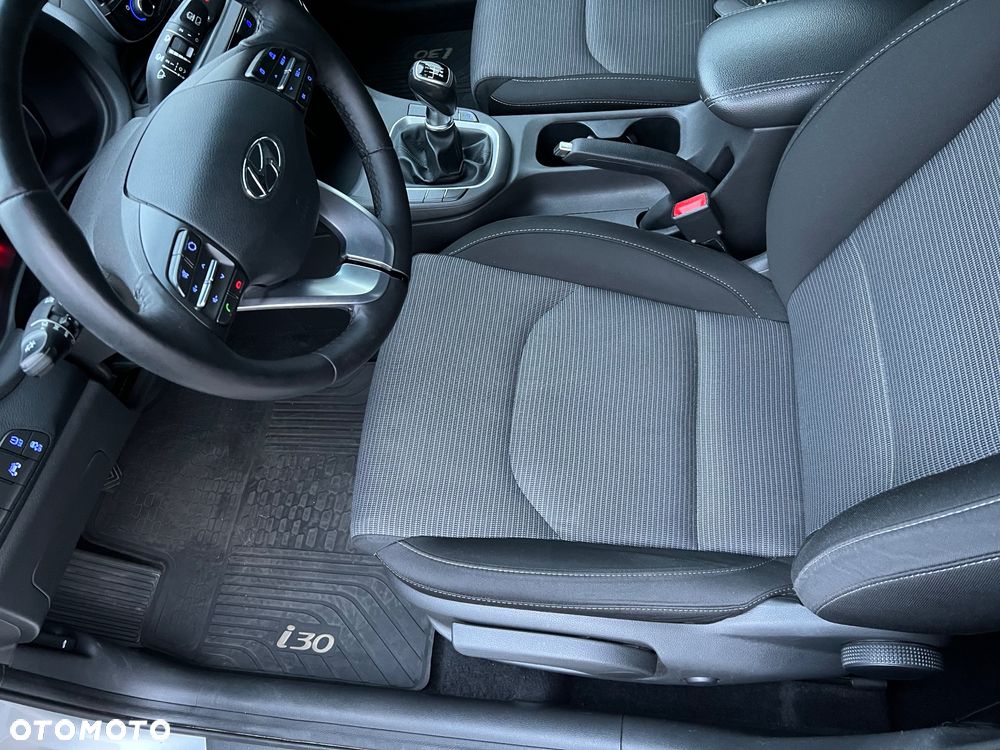 Hyundai i30 - 10