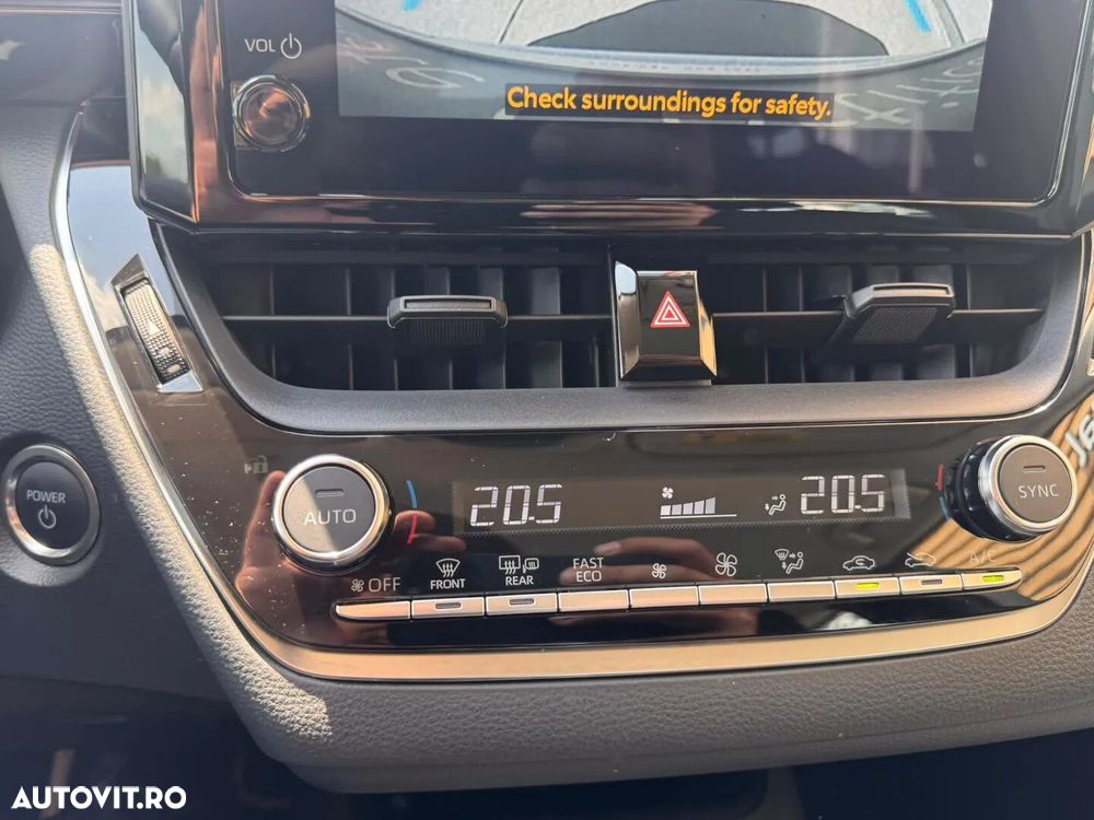 Toyota Corolla - 19