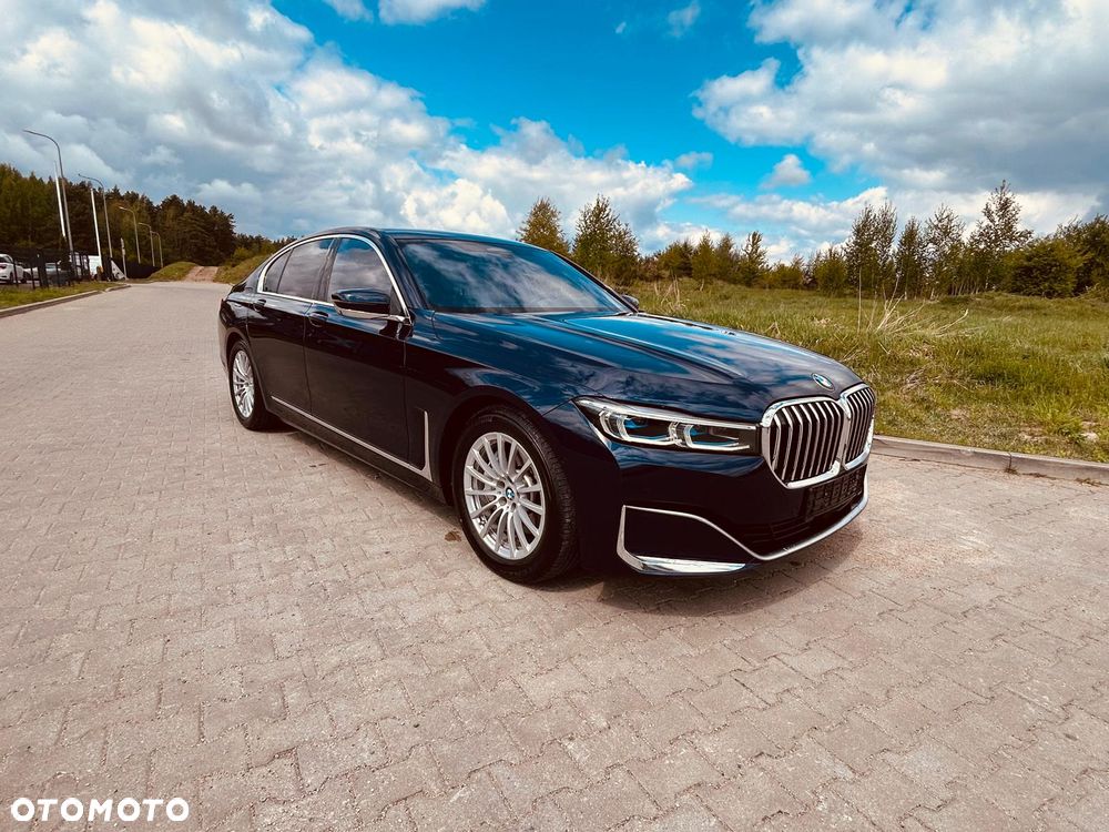 BMW Seria 7 730d xDrive mHEV - 7