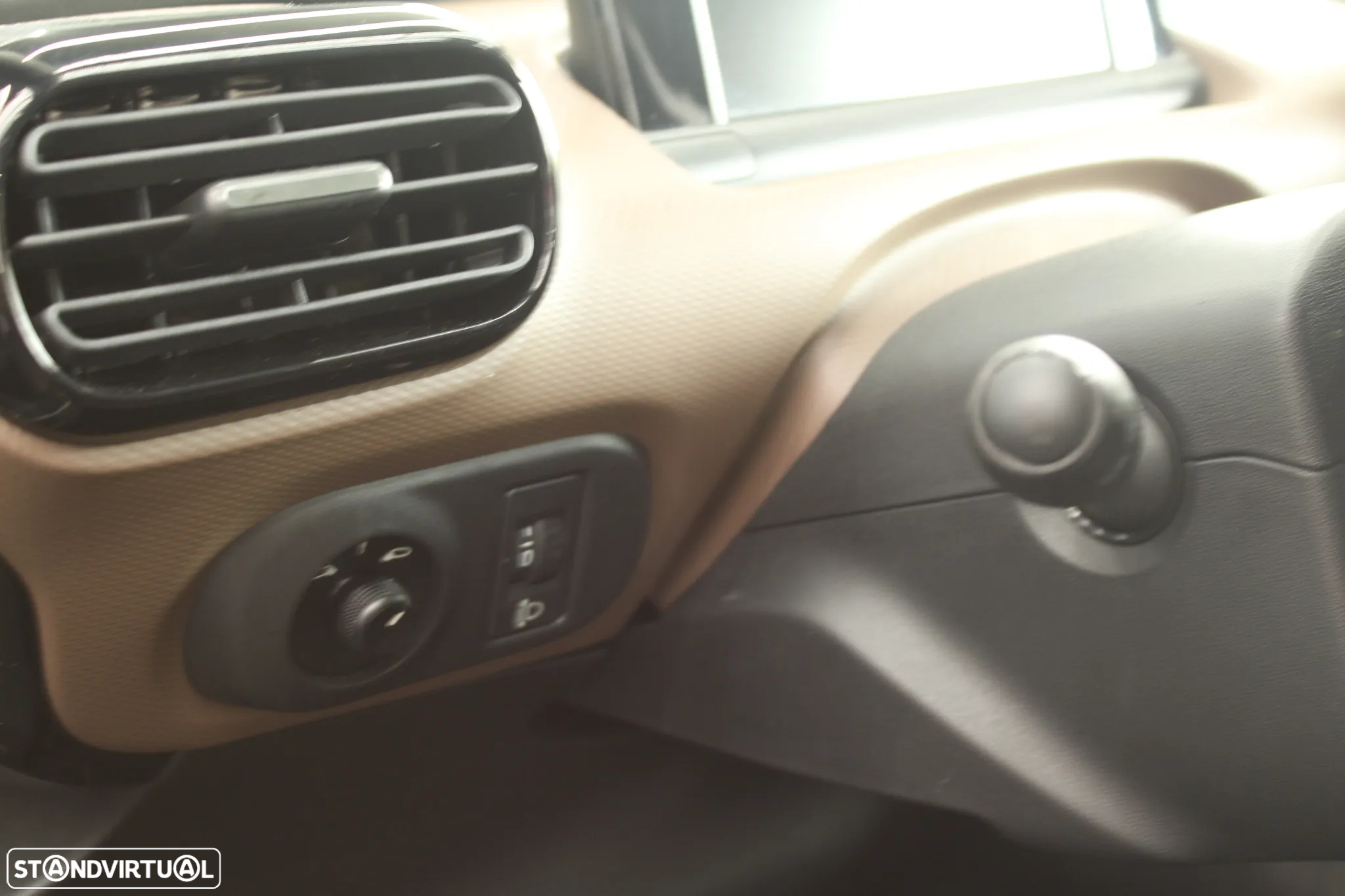 Citroën C4 Cactus 1.6 BlueHDi Feel - 26
