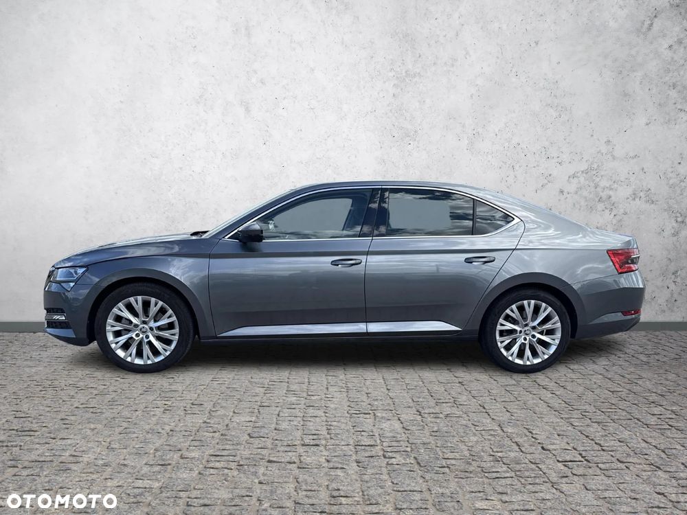 Skoda Superb 2.0 TSI Style DSG - 2