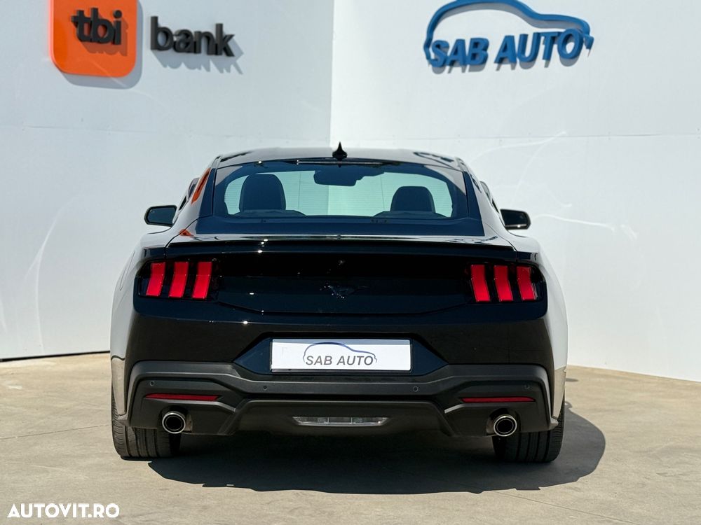 Ford Mustang 2.3 EcoBoost Aut. - 21