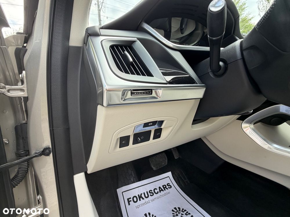 Jaguar I-Pace EV400 90kWh AWD R-Dynamic SE - 19