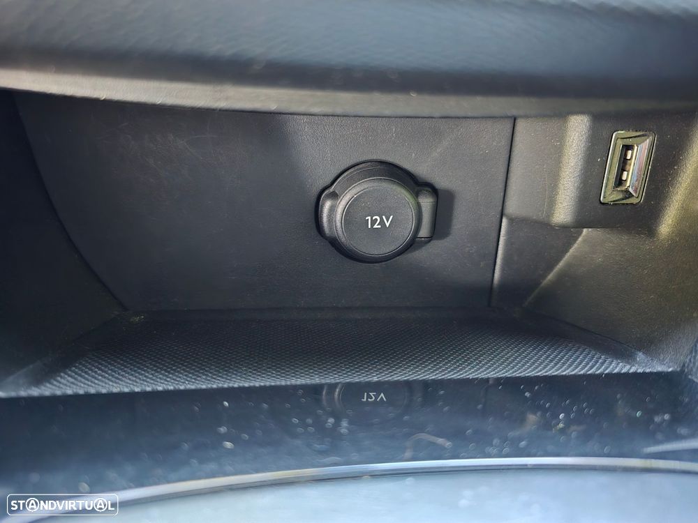 Peugeot 308 1.2 PureTech Style - 15