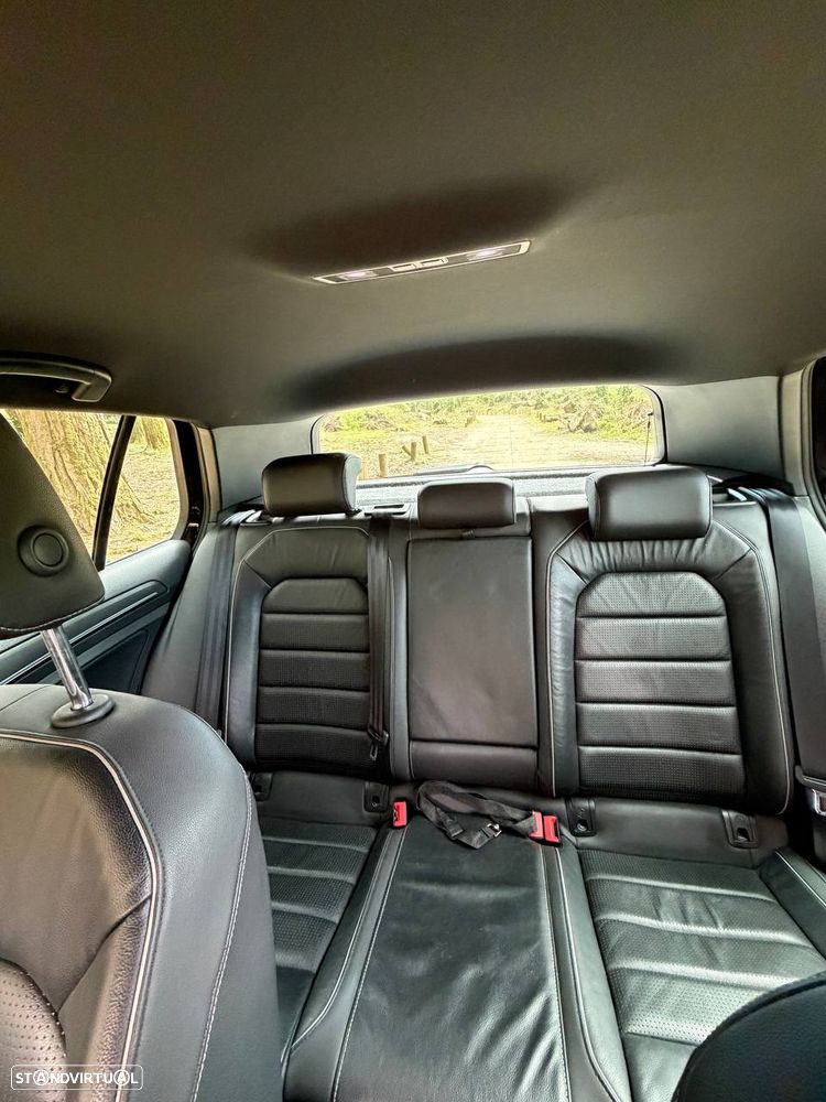 VW Golf GTD 2.0 TDI SCR DSG - 11