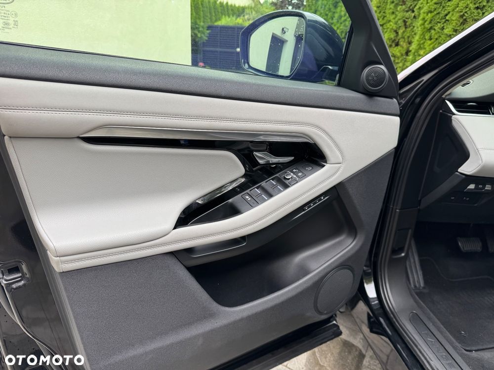 Land Rover Range Rover Evoque 2.0 D150 mHEV SE - 14