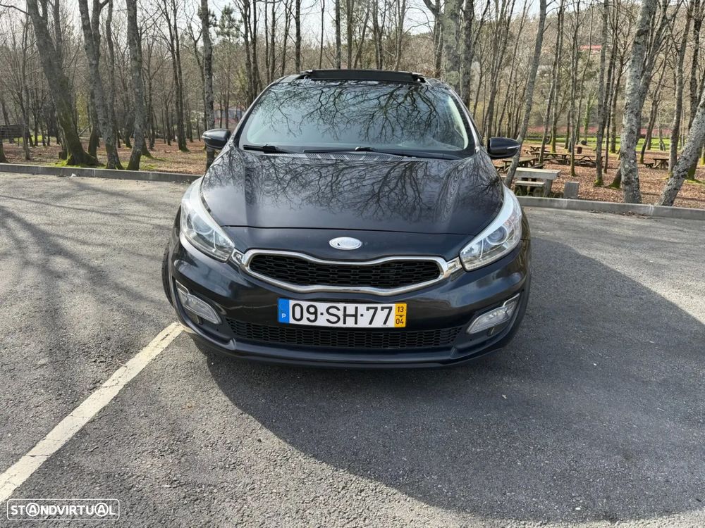 Kia Ceed - 13