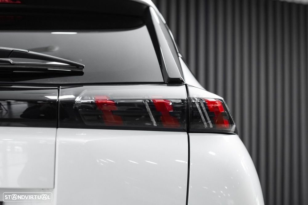 Peugeot e-2008 Allure - 10