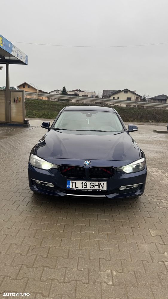 BMW Seria 3 318d - 2