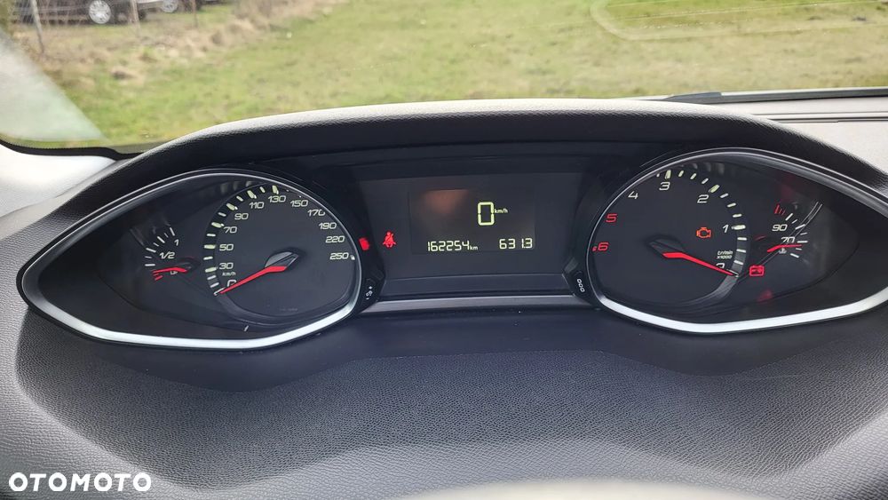 Peugeot 308 - 10