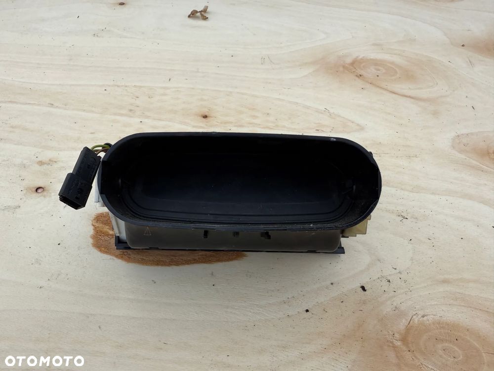 KRATKA NAWIEWU BMW E38 TUNEL TYŁ ŚRODKOWA TYLNA 8390117 8390290 8364120 - 2