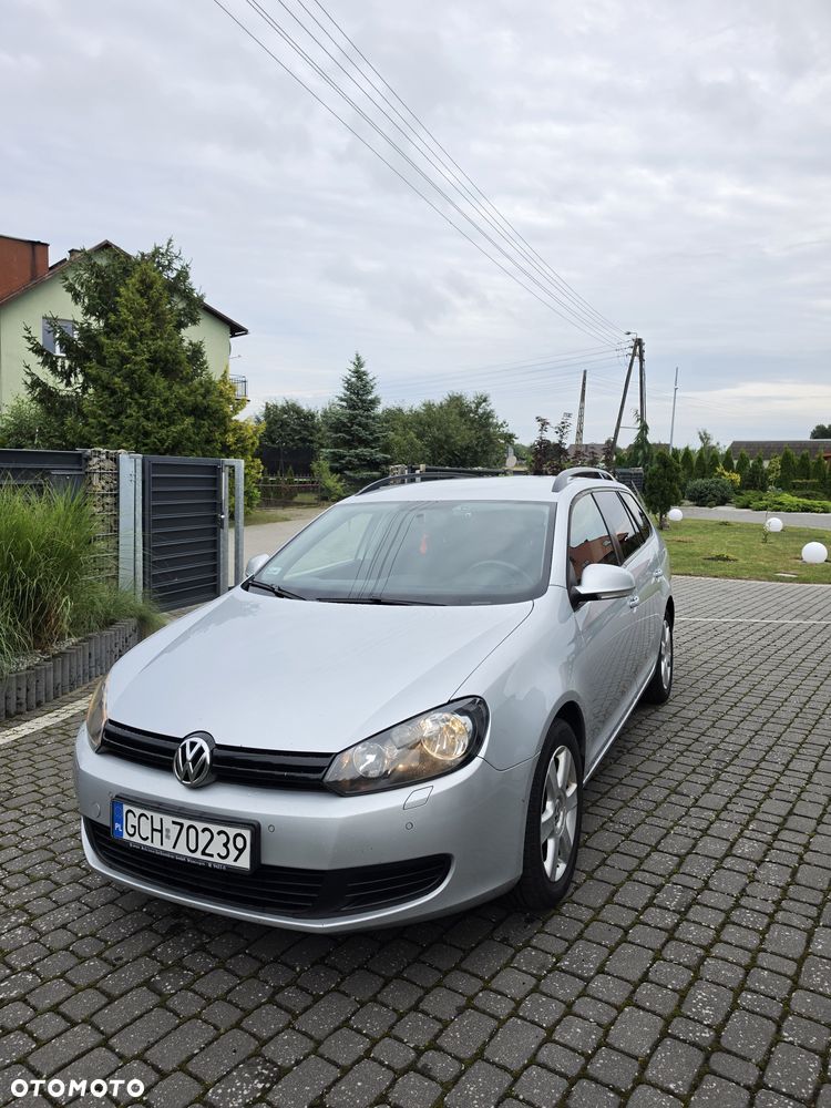 Volkswagen Golf - 8