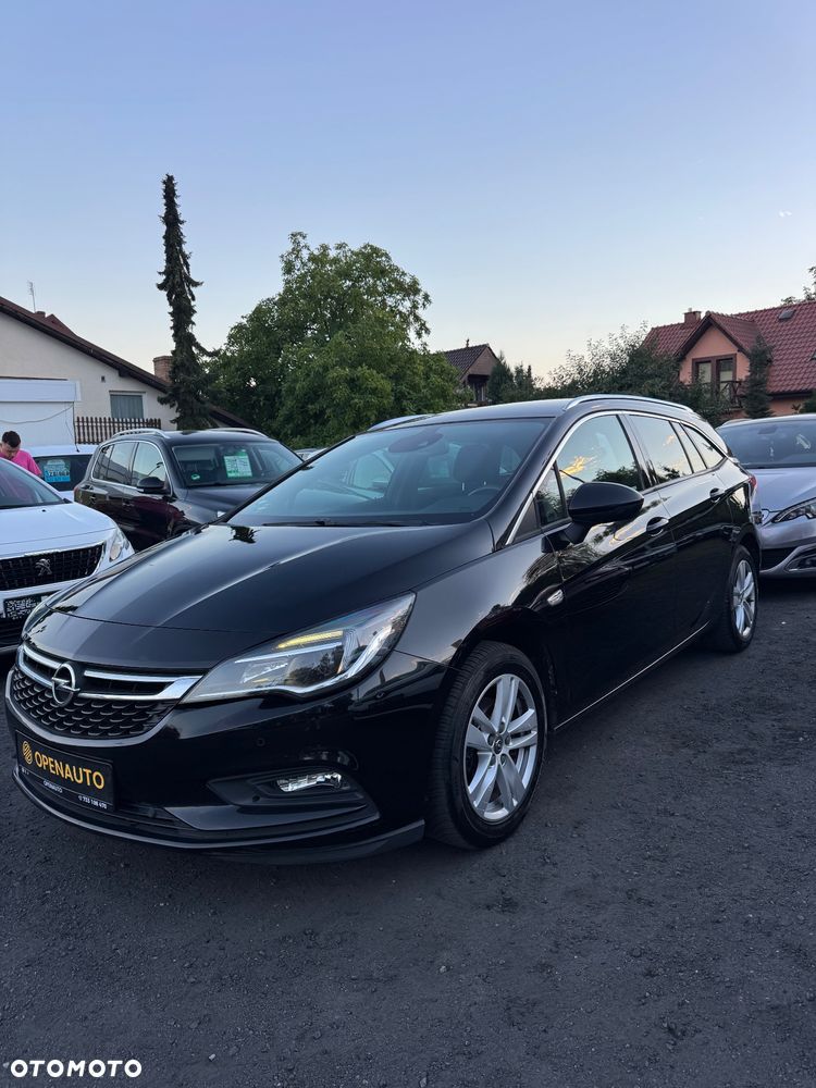 Opel Astra - 2