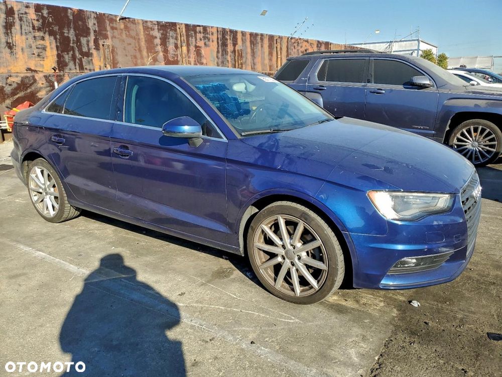 Audi A3 Limousine - 1