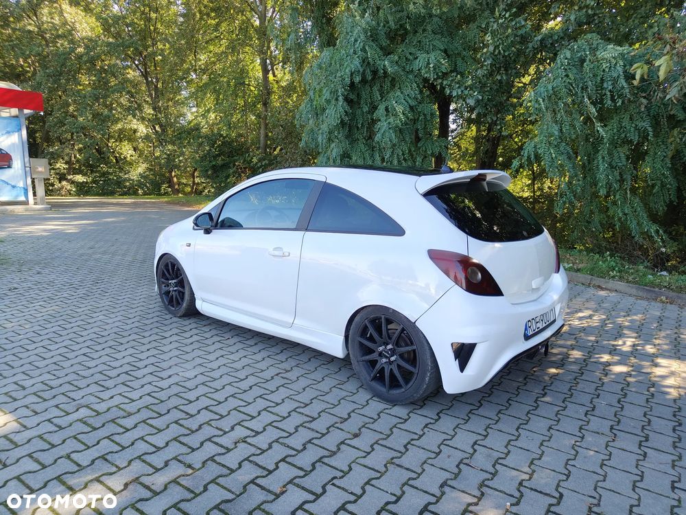 Opel Corsa - 2