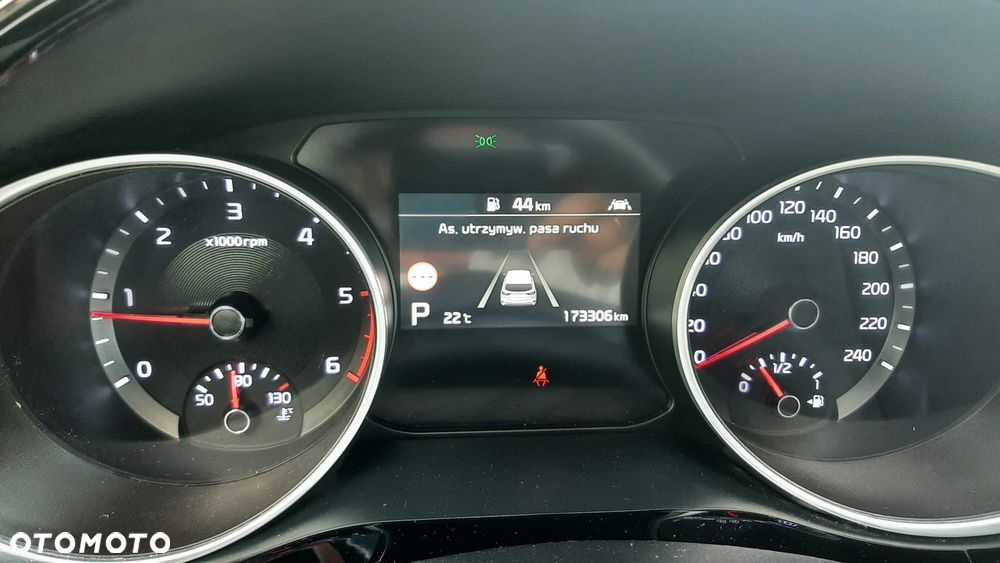 Kia Ceed 1.6 CRDi DCT GT Line - 11