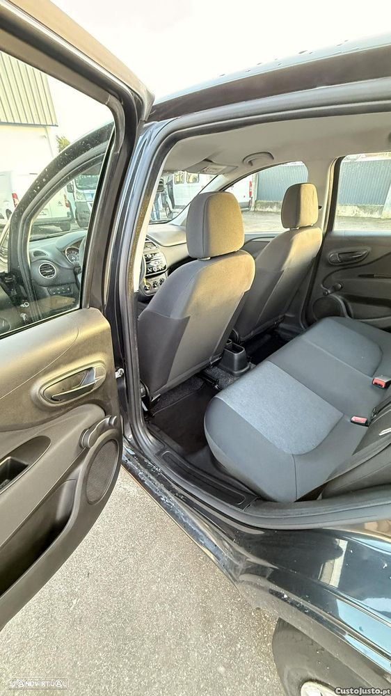 Fiat Punto - 13