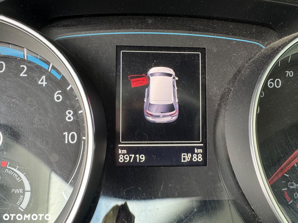 Volkswagen Golf e-Golf - 9
