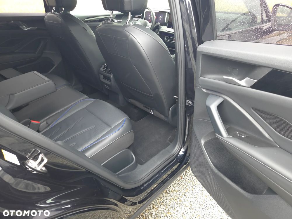 Volkswagen Tiguan 1.5 eHybrid OPF DSG R-Line - 37