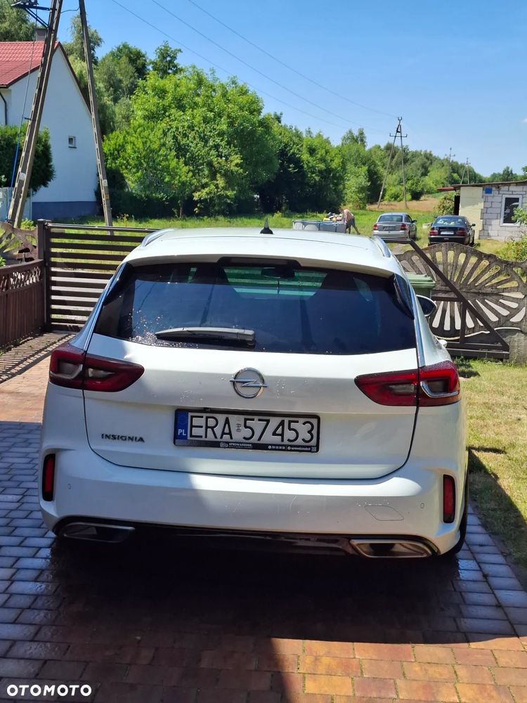 Opel Insignia 2.0 CDTI 4x4 GSi S&S - 13