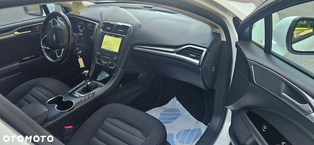 Ford Mondeo 2.0 EcoBlue Executive - 13