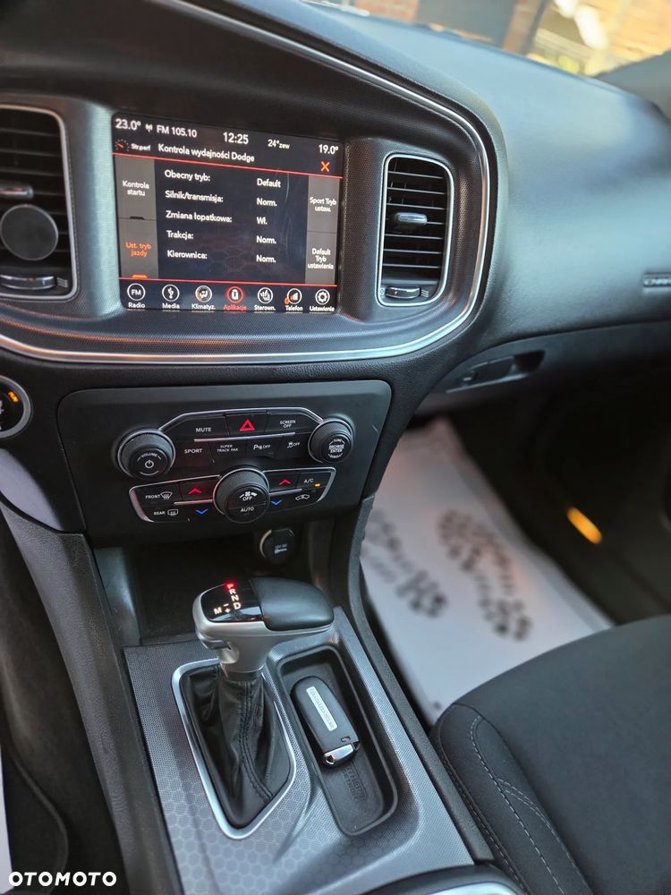 Dodge Charger - 25