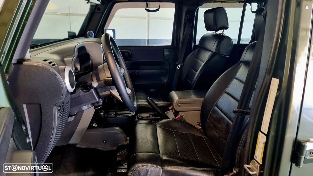 Jeep Wrangler 2.8 CRD ATX Sport - 13