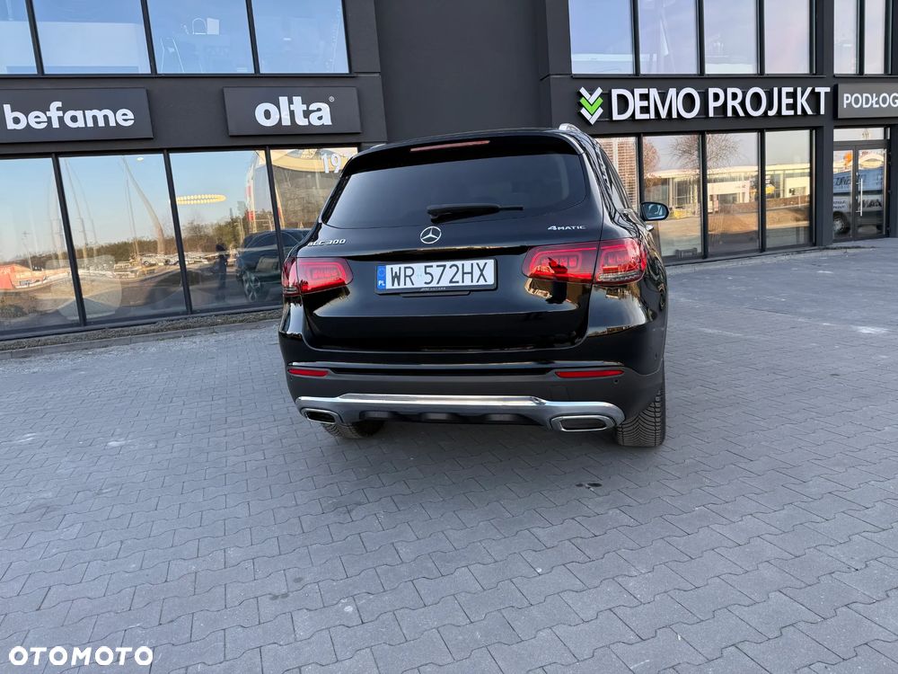 Mercedes-Benz GLC 300 4Matic 9G-TRONIC - 5