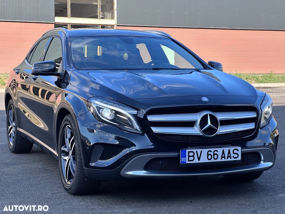Mercedes-Benz GLA - 2