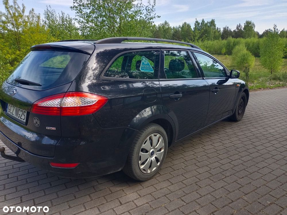Ford Mondeo 2.0 TDCi Titanium - 21