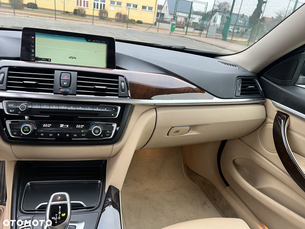 BMW Seria 4 425d Sport Line - 9