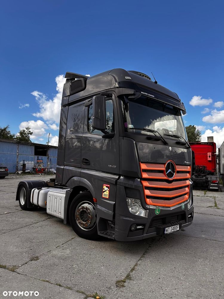 Mercedes-Benz actros - 6