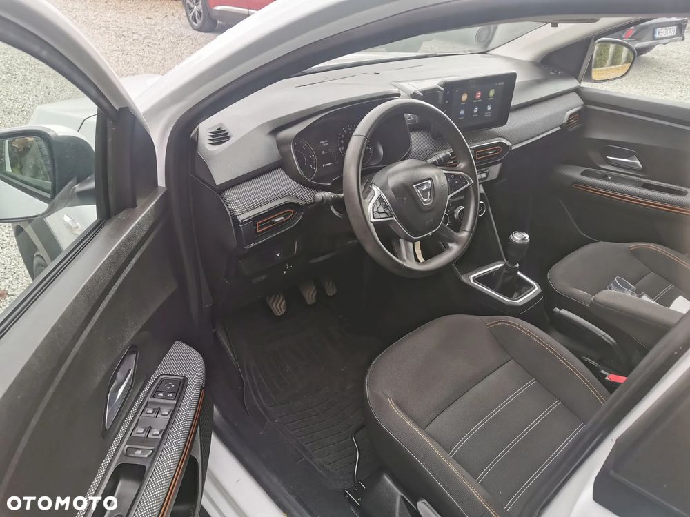 Dacia Sandero Stepway TCe 90 Expression + - 14