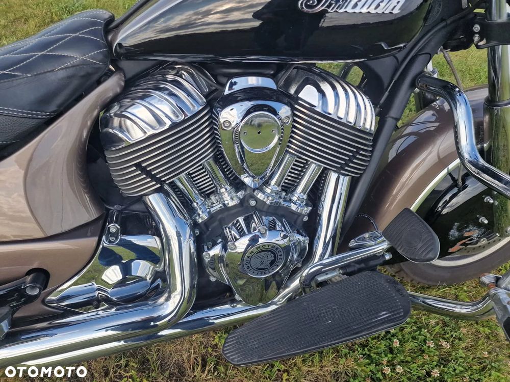 Indian Roadmaster - 13