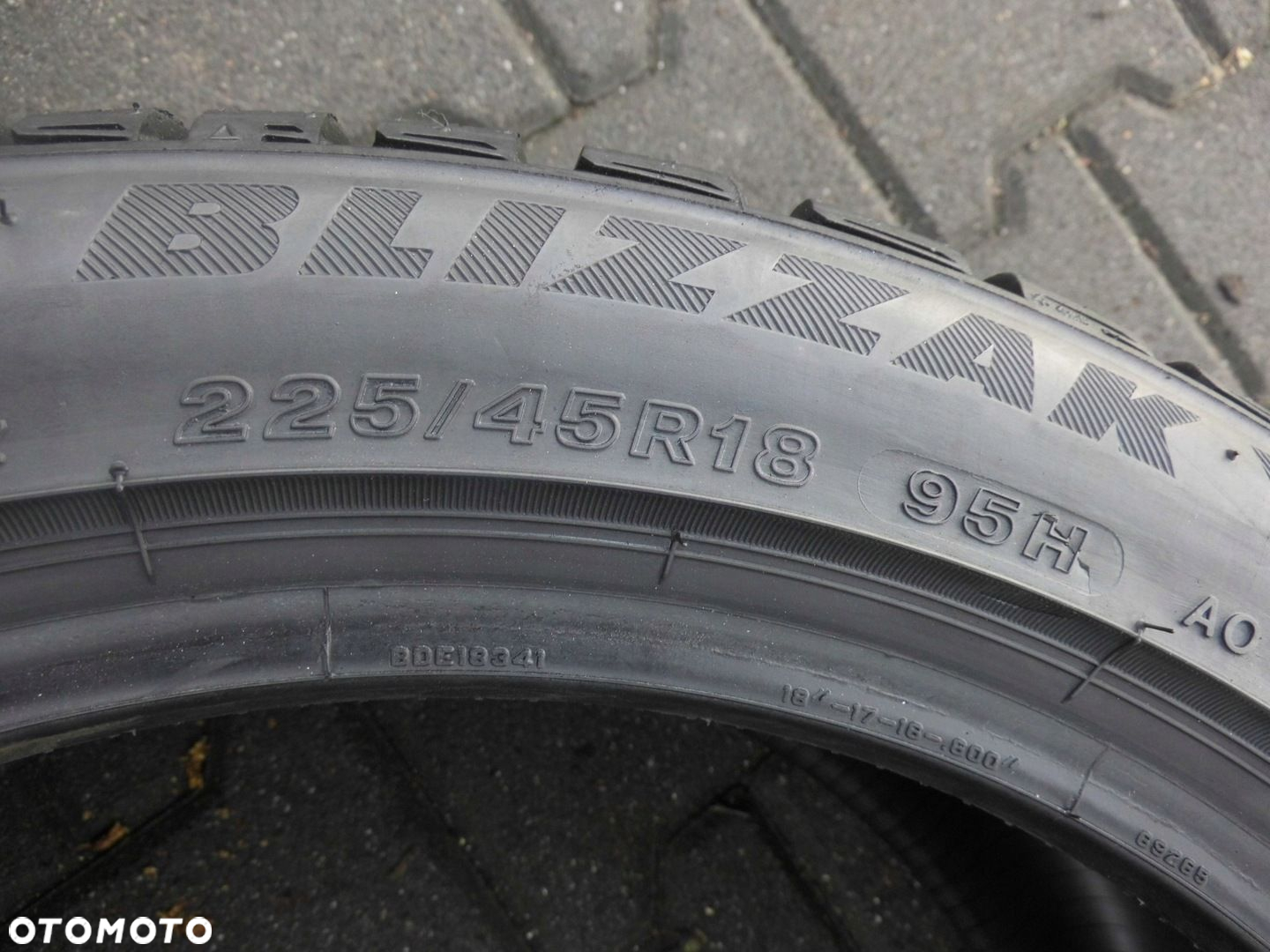 OPONY BRIDGESTONE BLIZZAK LM-32 225/45 18 95H ZIMA - 6