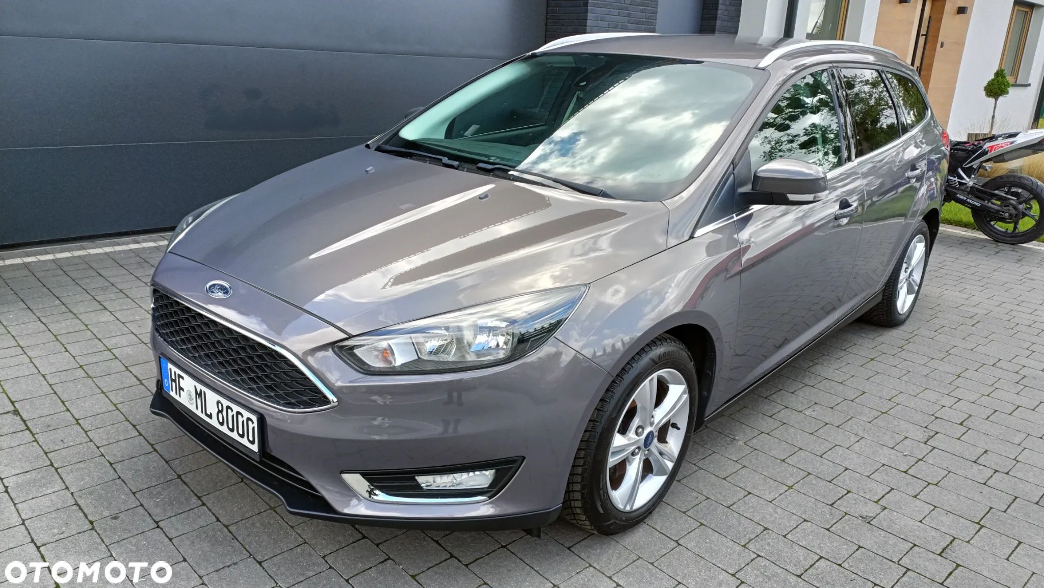 Ford Focus 1.0 EcoBoost Active - 1