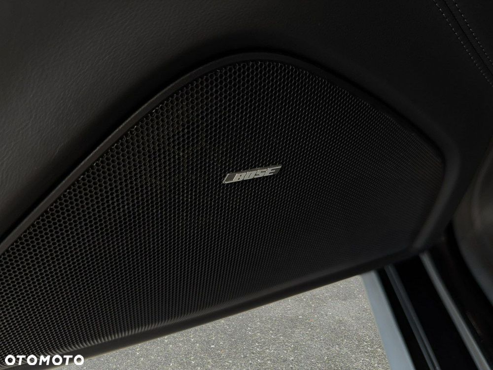 Porsche Panamera - 30