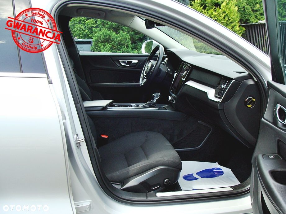 Volvo V60 D3 SCR Momentum - 12