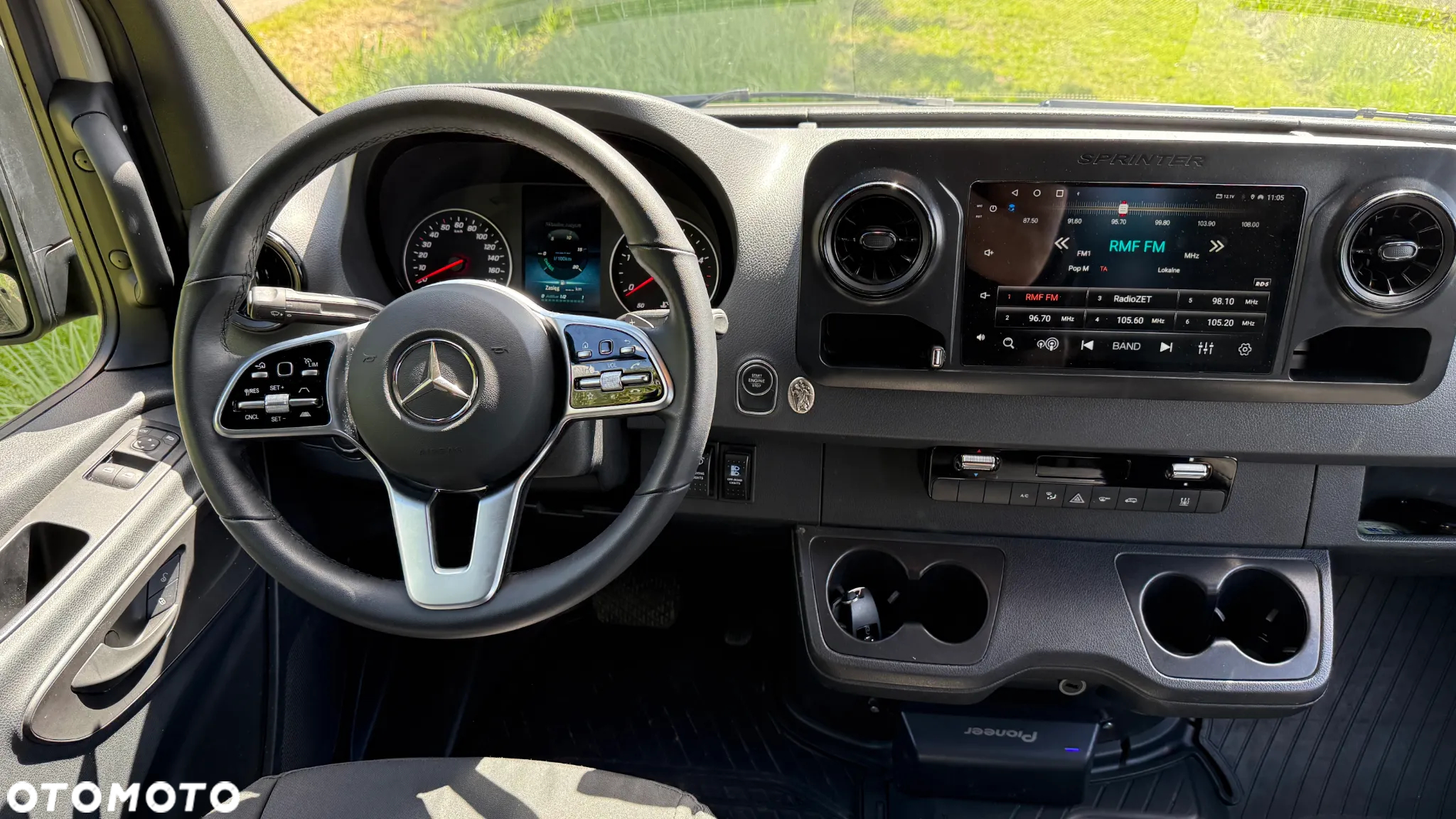 Mercedes-Benz 319 4x4 Automat - 32