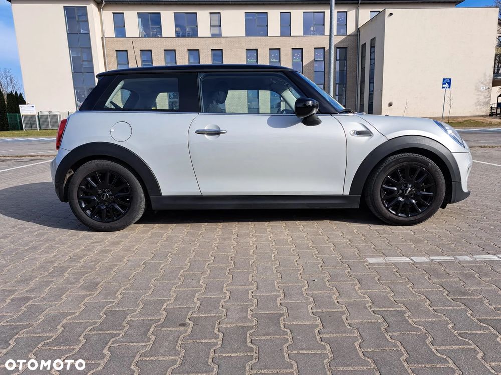 MINI Cooper Standard - 6