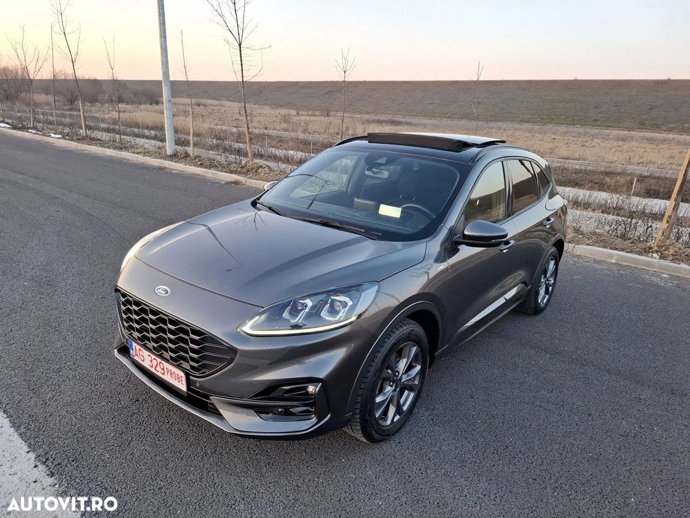 Ford Kuga - 1