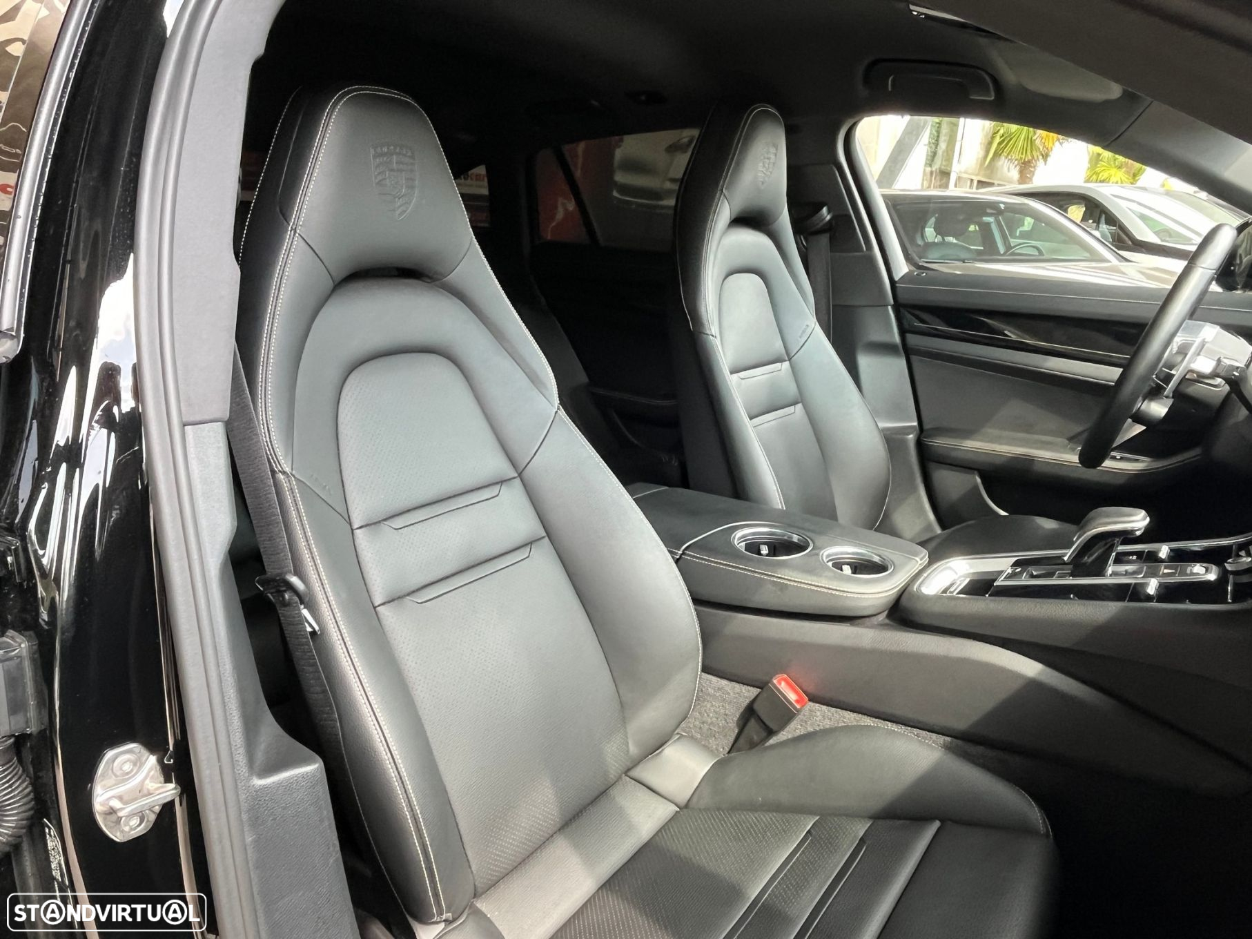 Porsche Panamera Sport Turismo 4 E-Hybrid 10 Years Edition - 59