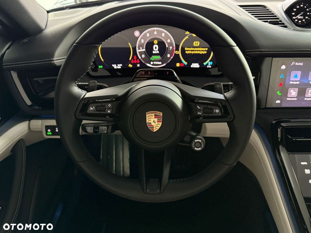 Porsche Panamera - 22