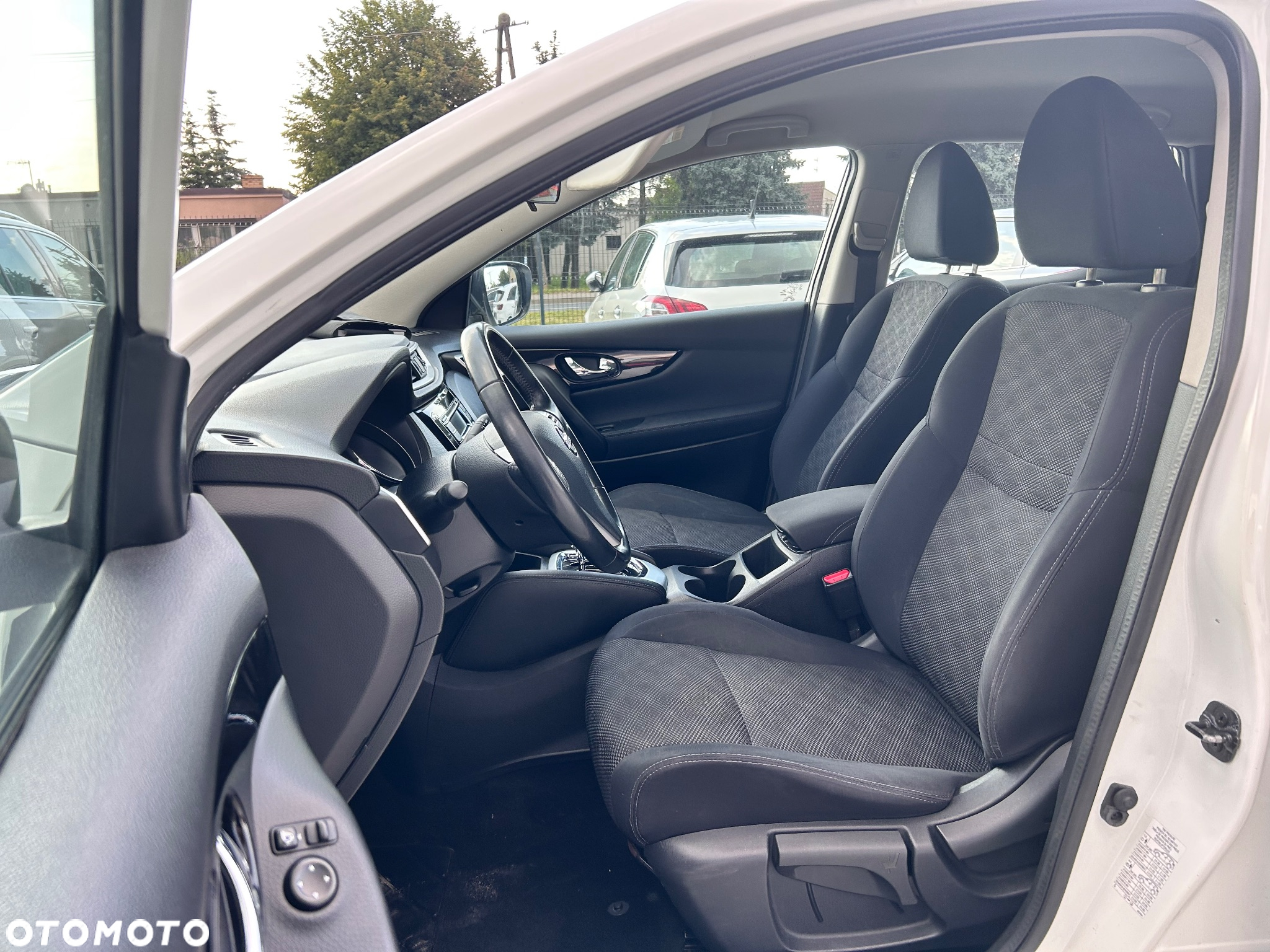 Nissan Qashqai - 7