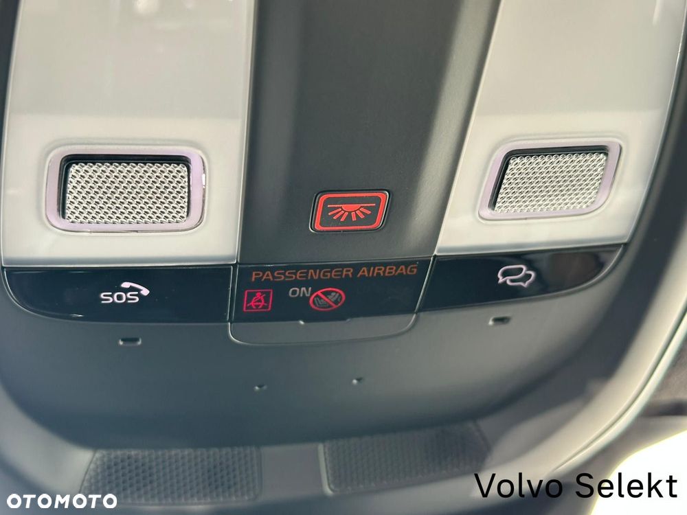 Volvo XC 40 - 31